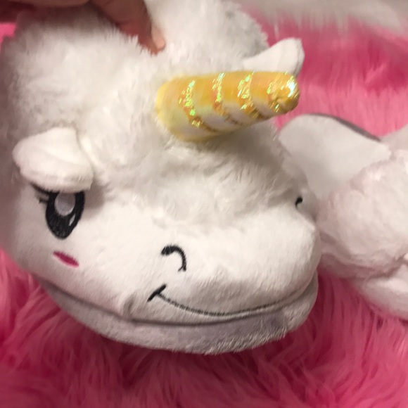 Boohoo unicorn slippers - Picture 3 of 6